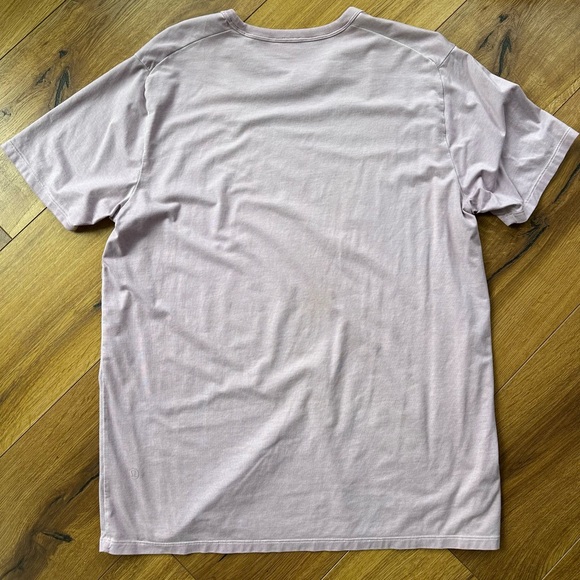 Lululemon men’s shirt - Picture 2 of 3